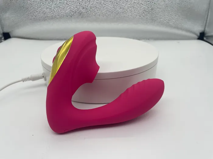 Vibrators Dashdiamondx Sensual Sucking Vibrator